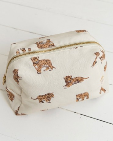 Tiger Toiletry Bag in cotton muslin