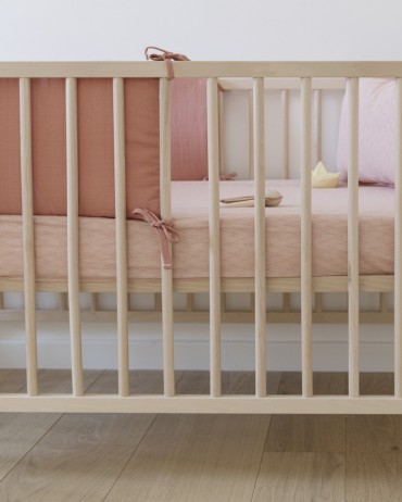 Beautiful Cot Bumper for Baby