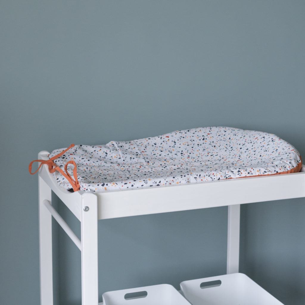 Milinane a créé des housses de tables à langer spécialement adaptées pour la peau des bébés